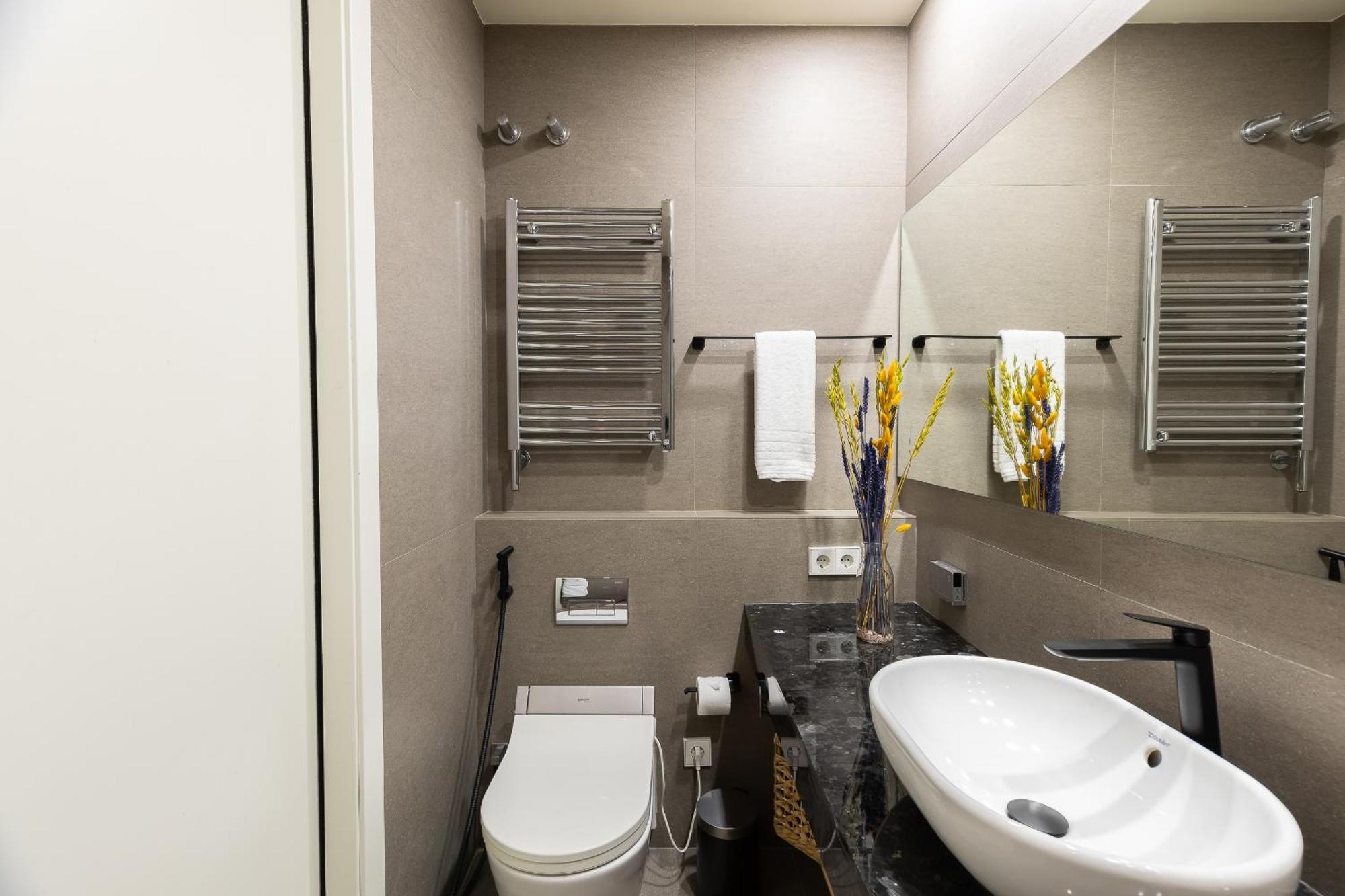 Cosmo Apartments Rambla Catalunya Барселона Екстериор снимка